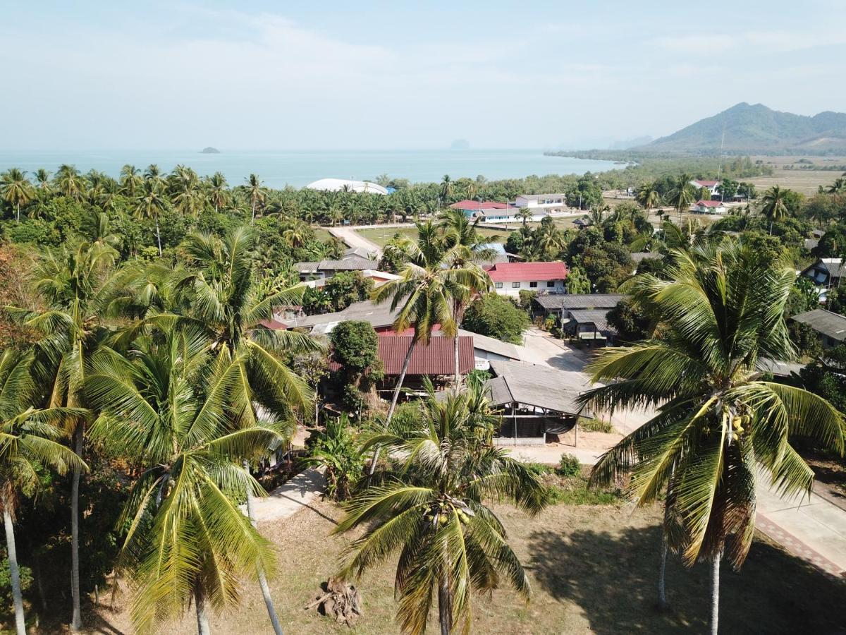 Mr Bao Homestay & Bungalows ヤオノイ島 エクステリア 写真