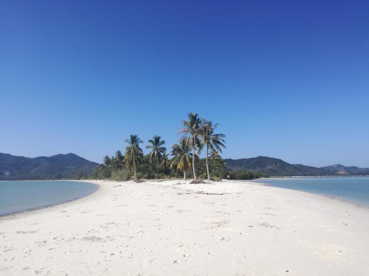 Mr Bao Homestay & Bungalows ヤオノイ島 エクステリア 写真