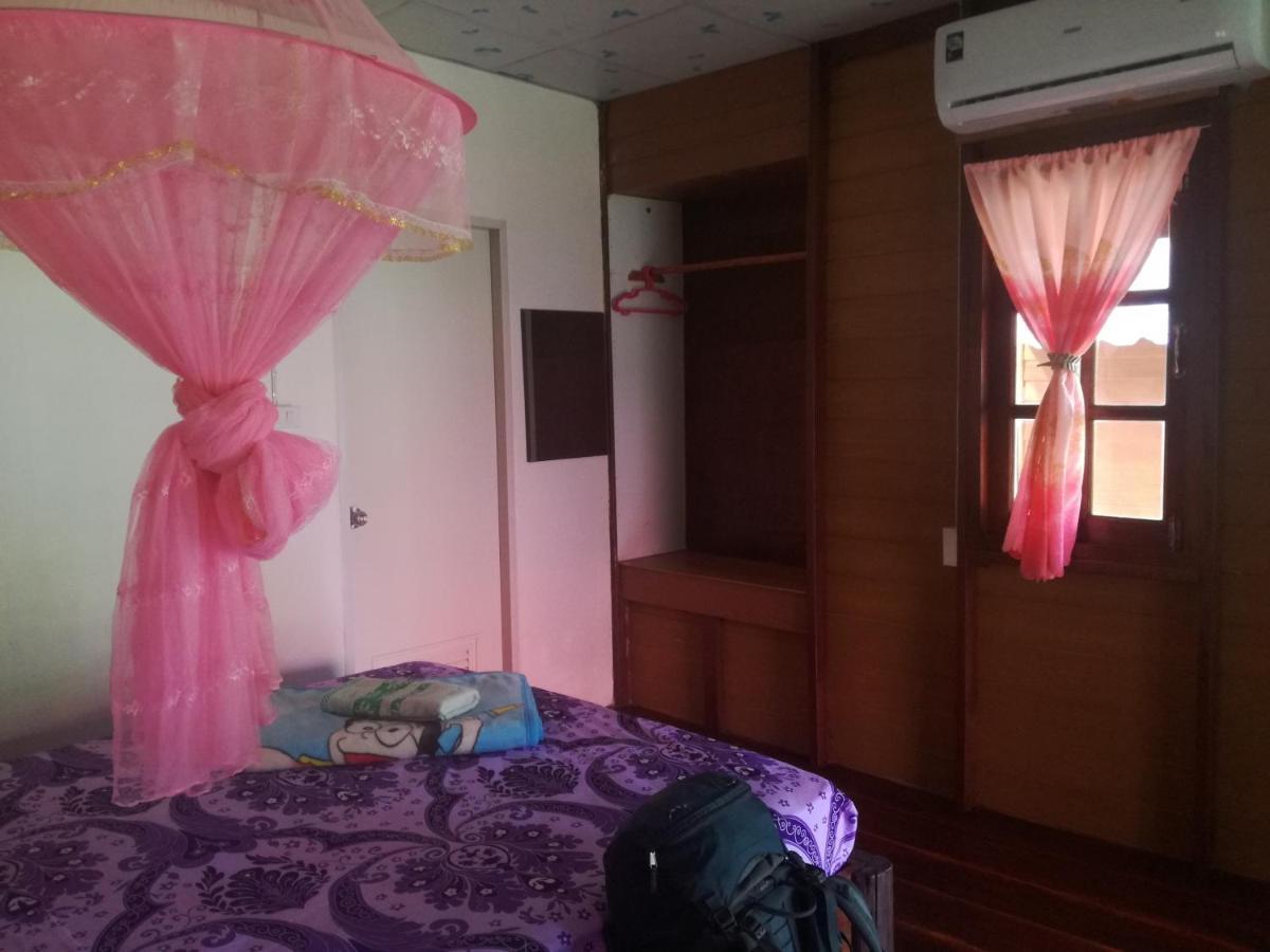 Mr Bao Homestay & Bungalows ヤオノイ島 エクステリア 写真